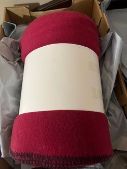 Red Fleece Throw Blanket
