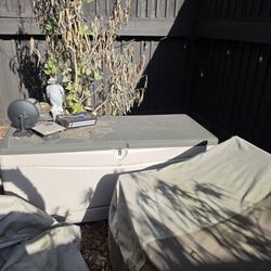 Basset Furnitures , Poly Wood Patio Set