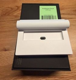 Analogue pocket dock white