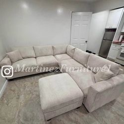 BRAND NEW CREAM / BEIGE SECTIONAL SOFA COUCH WITH OTTOMAN (NEW IN BOXES)