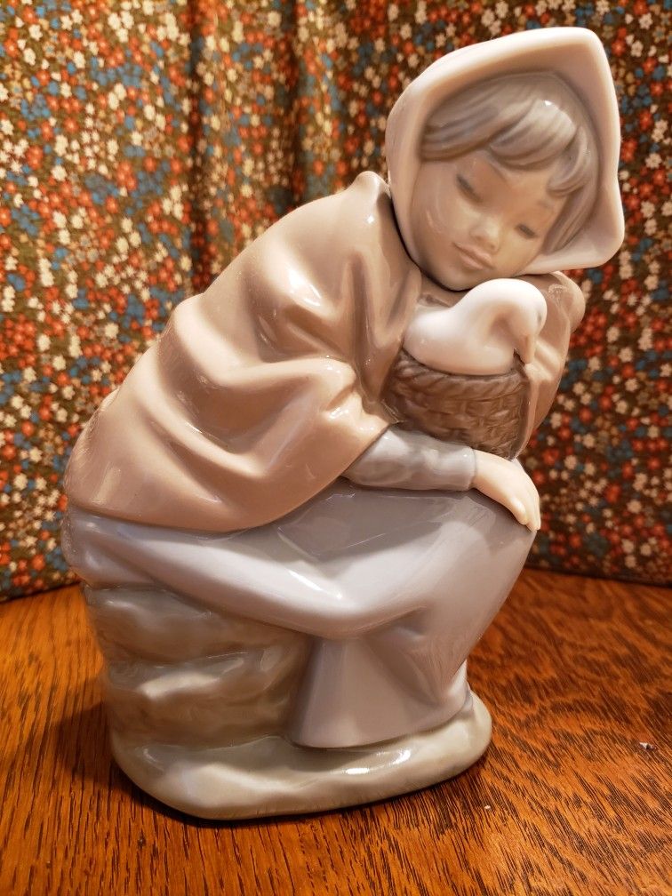NAO (Lladro) Figurine - Girl With Duck
