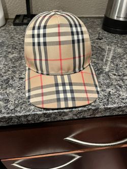 Burberry Hat Size Small