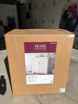 NEW 30in White Bathroom Vanity (with sink)