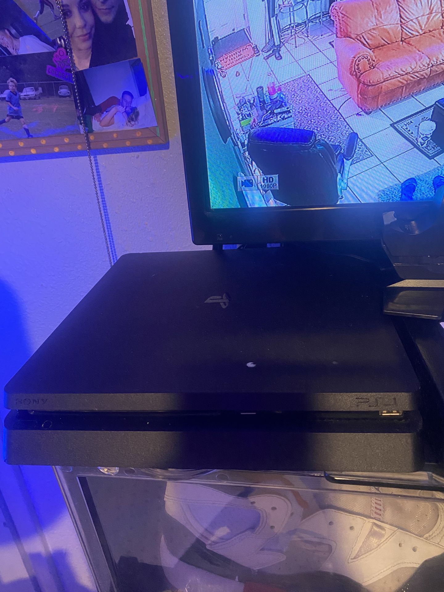PS4