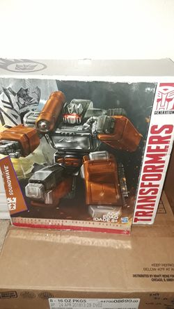 Transformers Soundwave box and manuel
