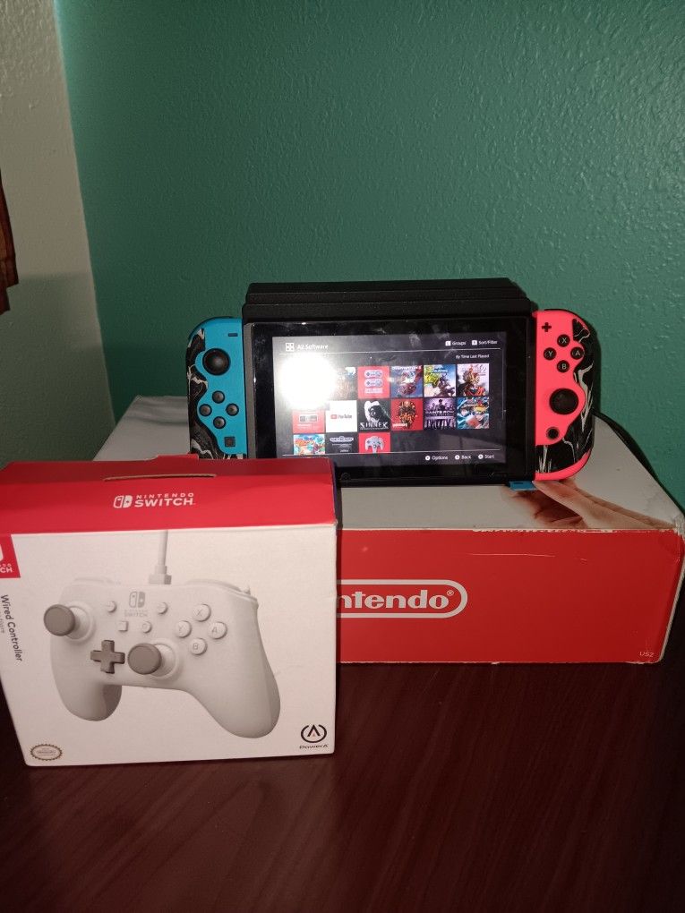 Selling My Nintendo Switch With Games CASH ONLY NO TRADES for Sale in