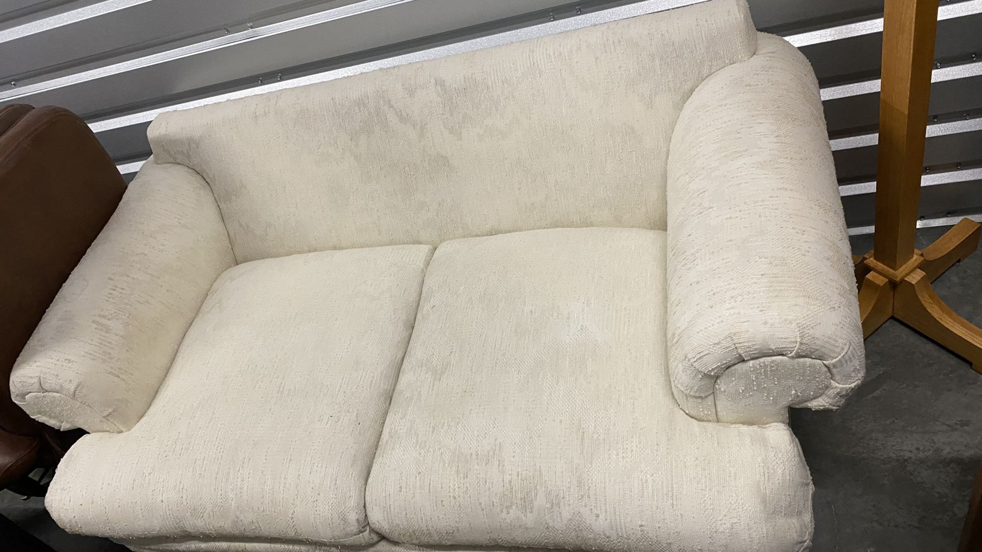 Loveseat - Comfortable And Clean 