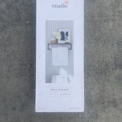 Studio 3B Mercer wall shelf 