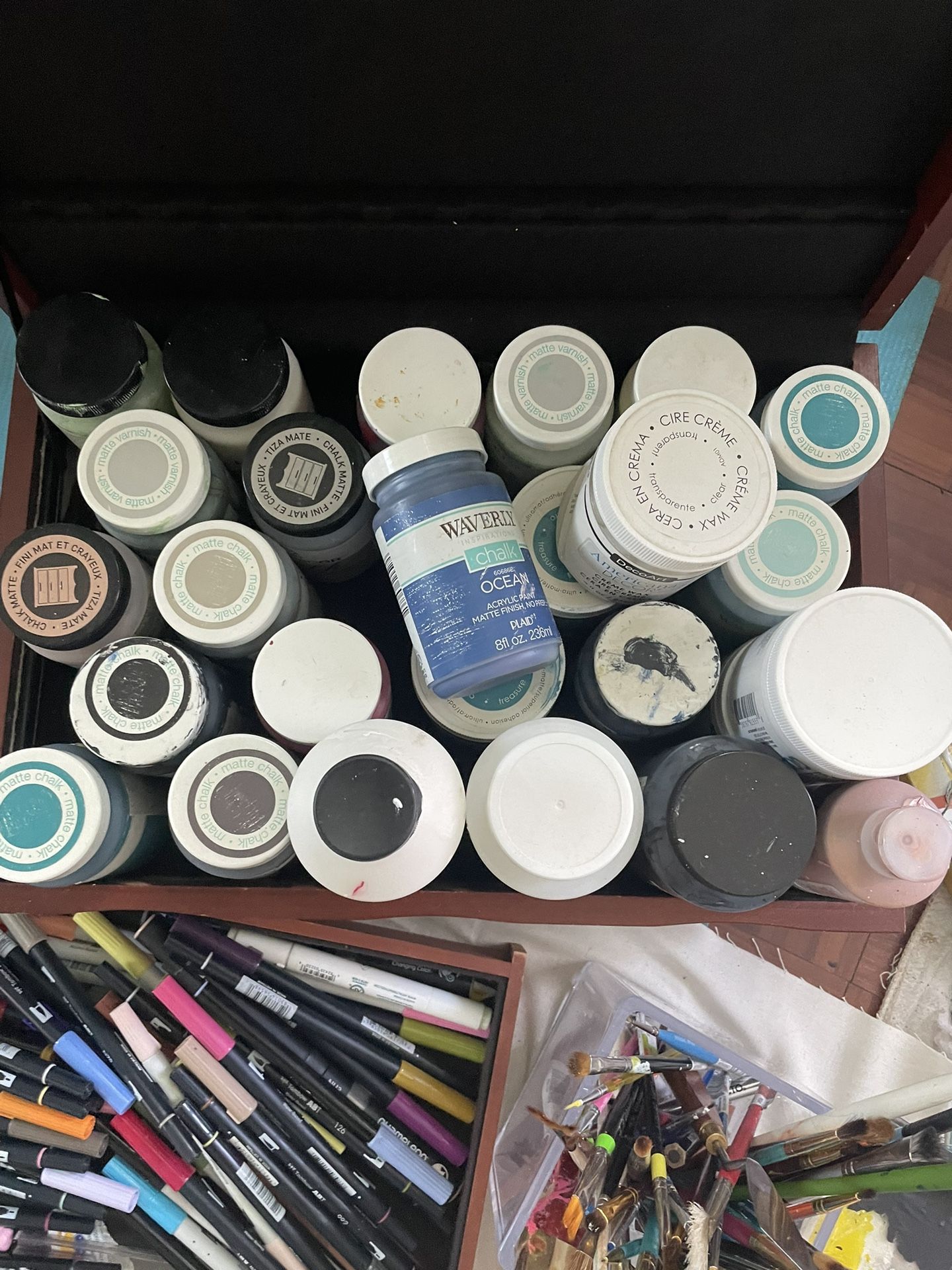  Chalk acrylic Paint 