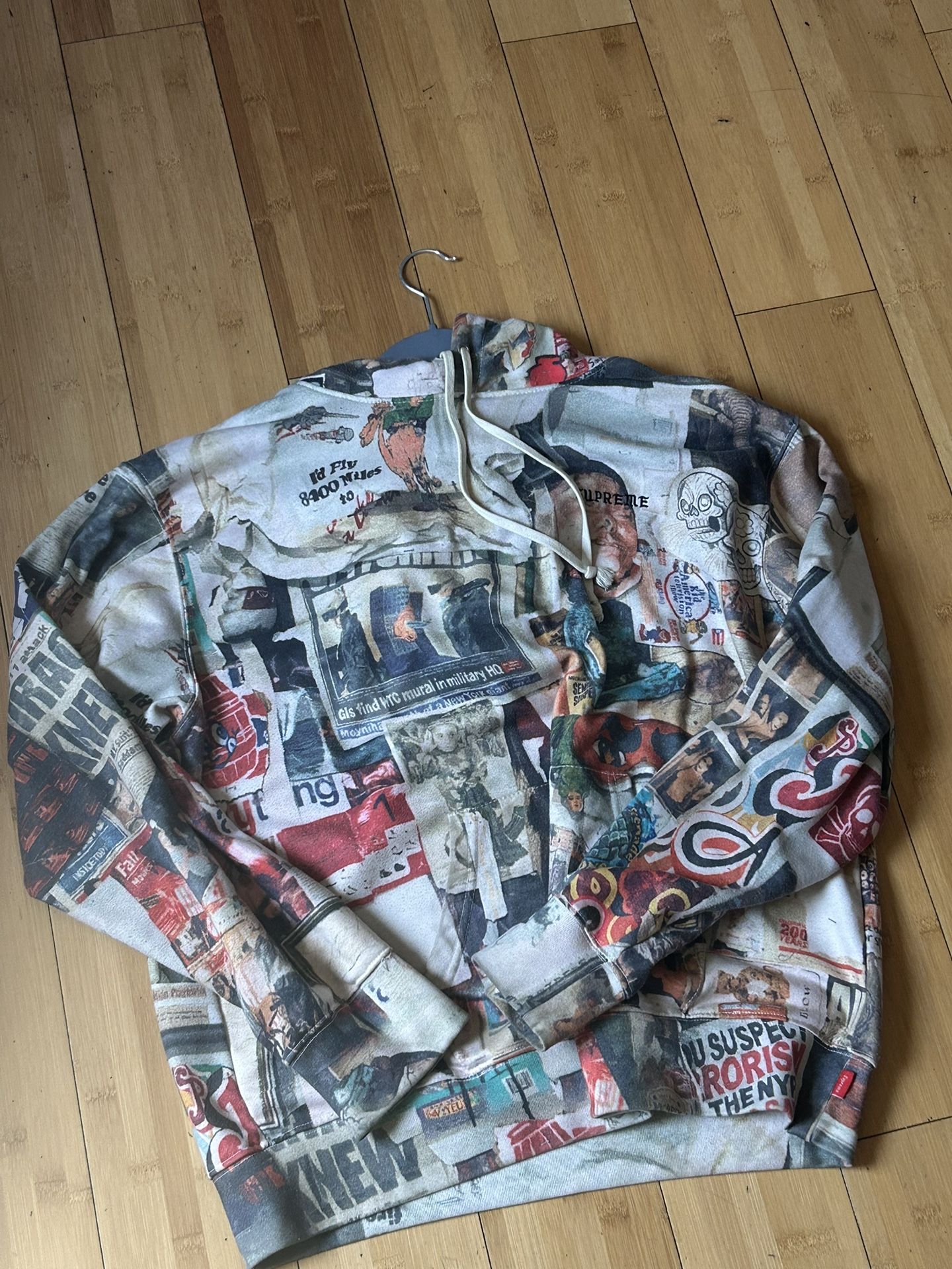 Supreme Dash’s Wall Hooded Sweatshirt 