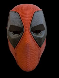 Deadpool Wearable Mask – Fully 3D Printed Cosplay Helmet (Movie-Accurate)