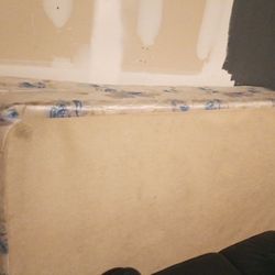 Box Spring And Mattress 