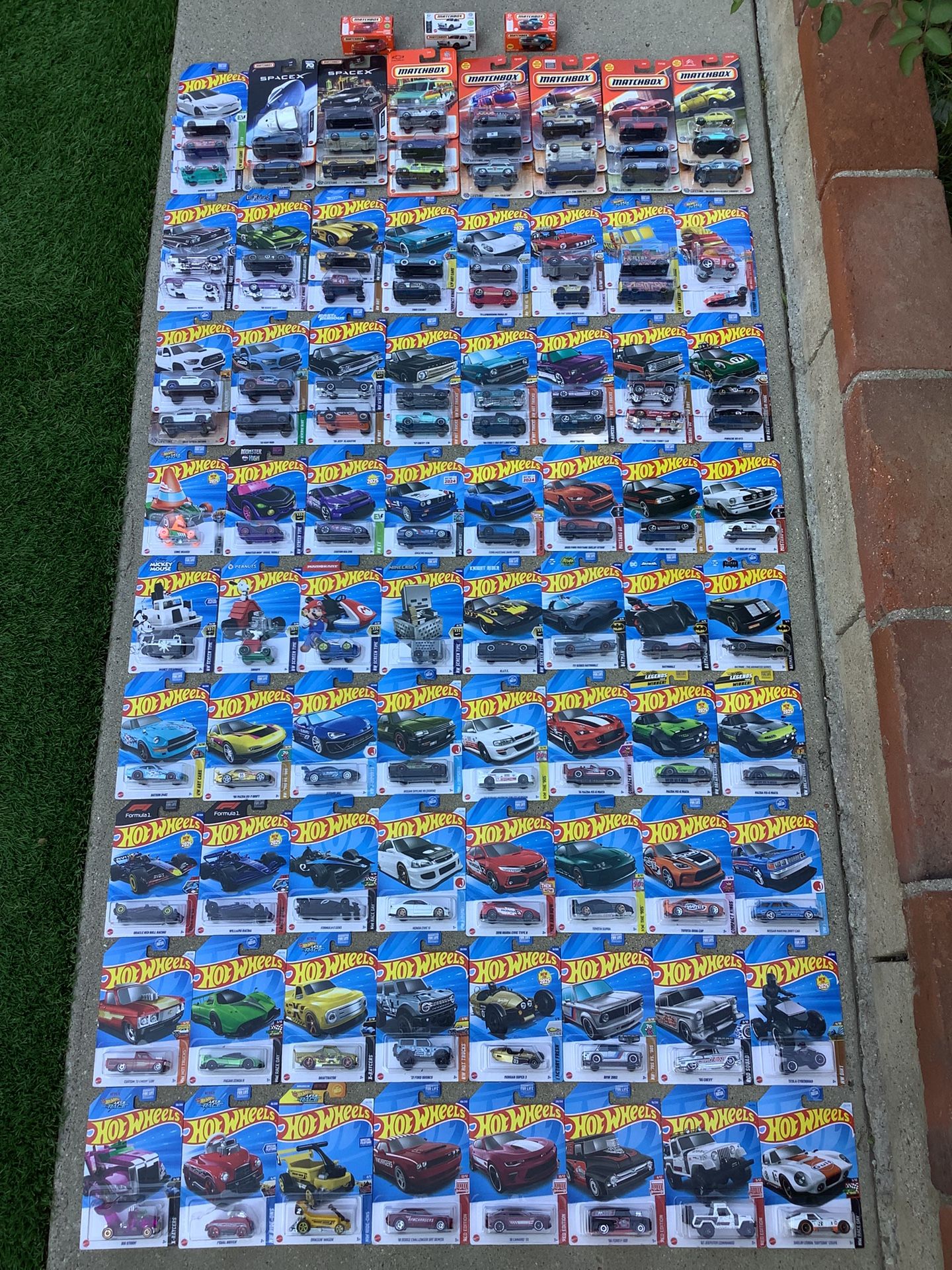 Lot Of 100 New Hot Wheels Mainlines Diecast Cars JDMs Treasure Hunt Red Edition Zamac (VALENCIA) $5 Each One