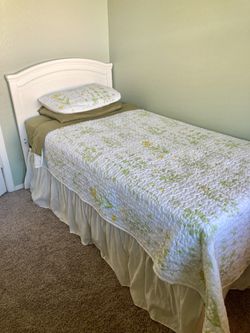 Twin Wooden Bed - Great Condition!