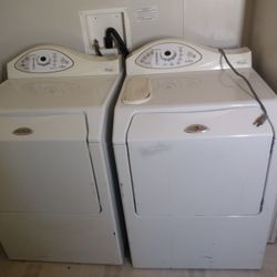 Washer and dryer Maytag Neptune