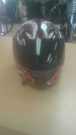 IV2 953 helmet
