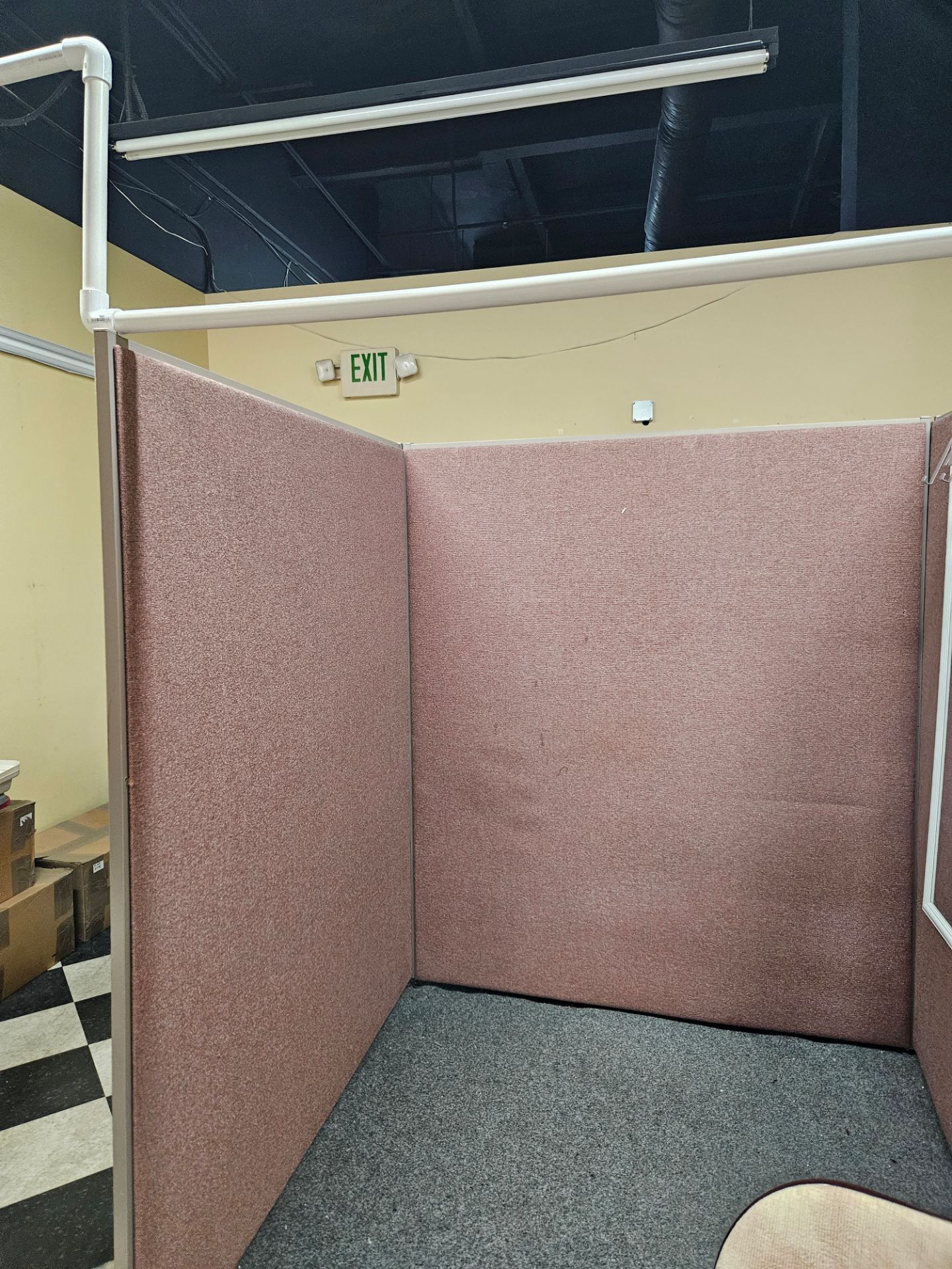 5 office panels 60x72