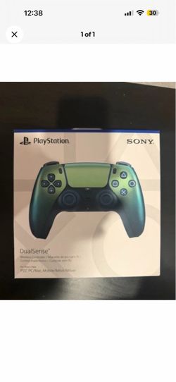 PlayStation 5 controller real chroma edition