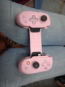 Backbone video game controller