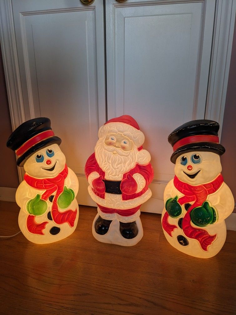Grand Venture 18" Santa & 2 Snowmen Blow Molds