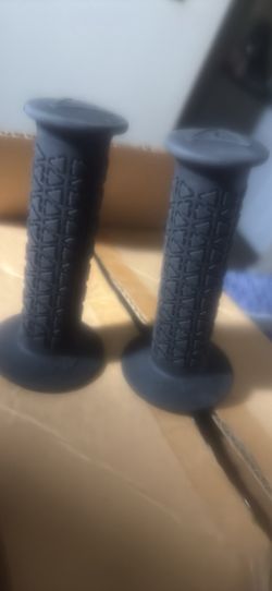 AME bike grips