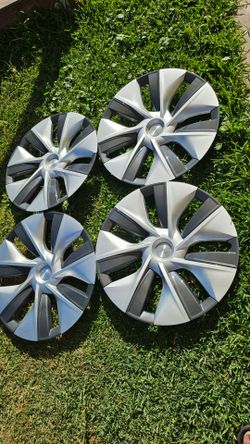 Tesla Model Y hub caps 20"