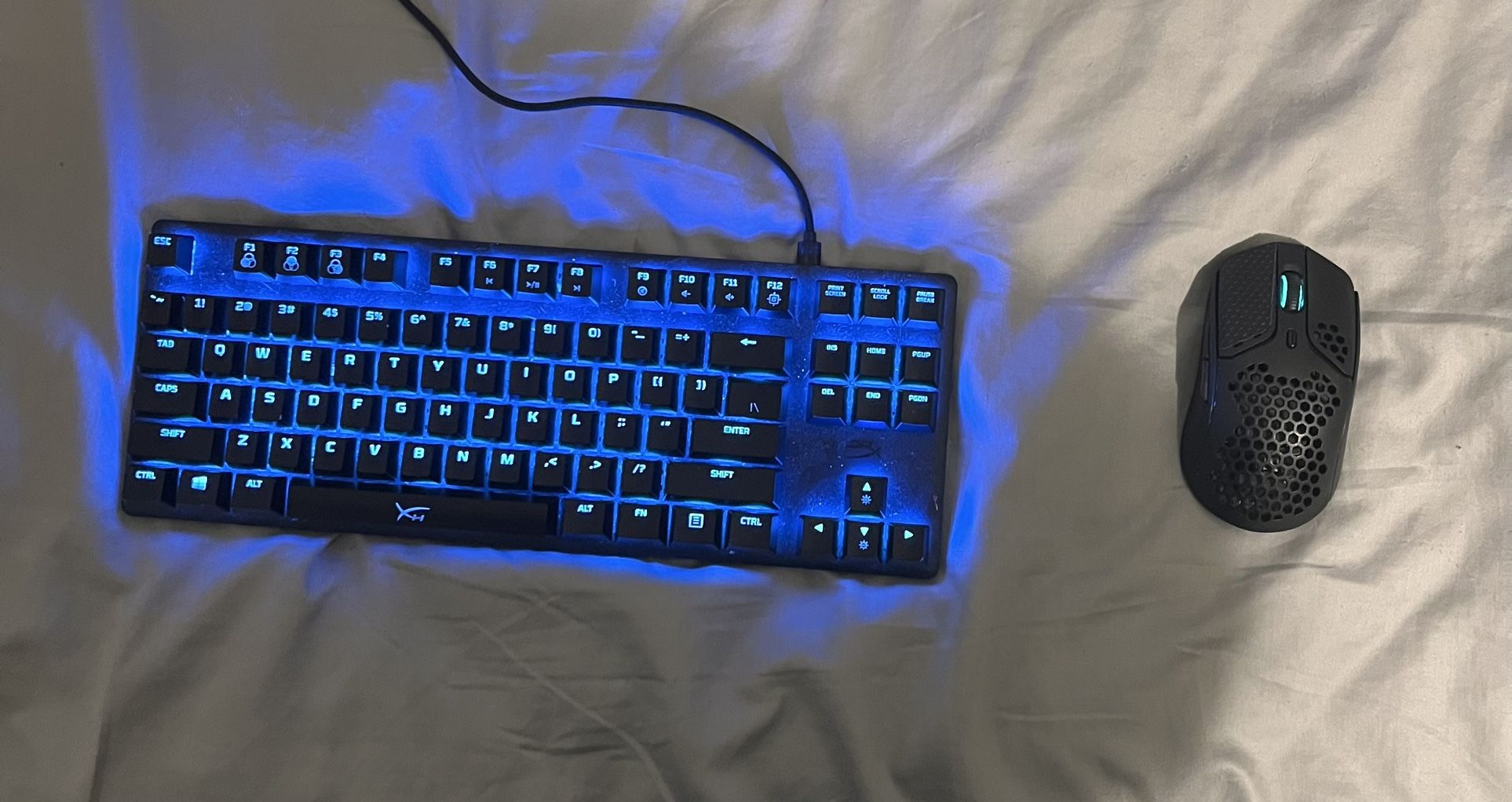 Hyper X Tkl Keyboard And Wireless Mouse