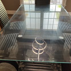 💎 Glass Dining Table + 6 Chairs – Modern Wood Base – Excellent Condition Table