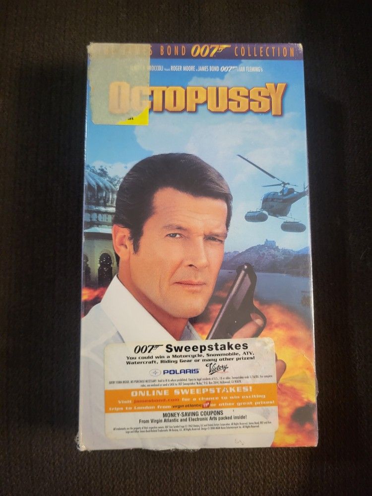 New In Package Vintage James Bond Octopussy VHS Cassette Tape!