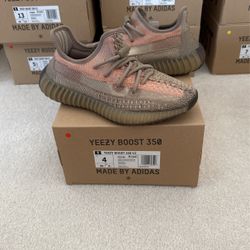 Yeezy 350 Sand Taupe Size4