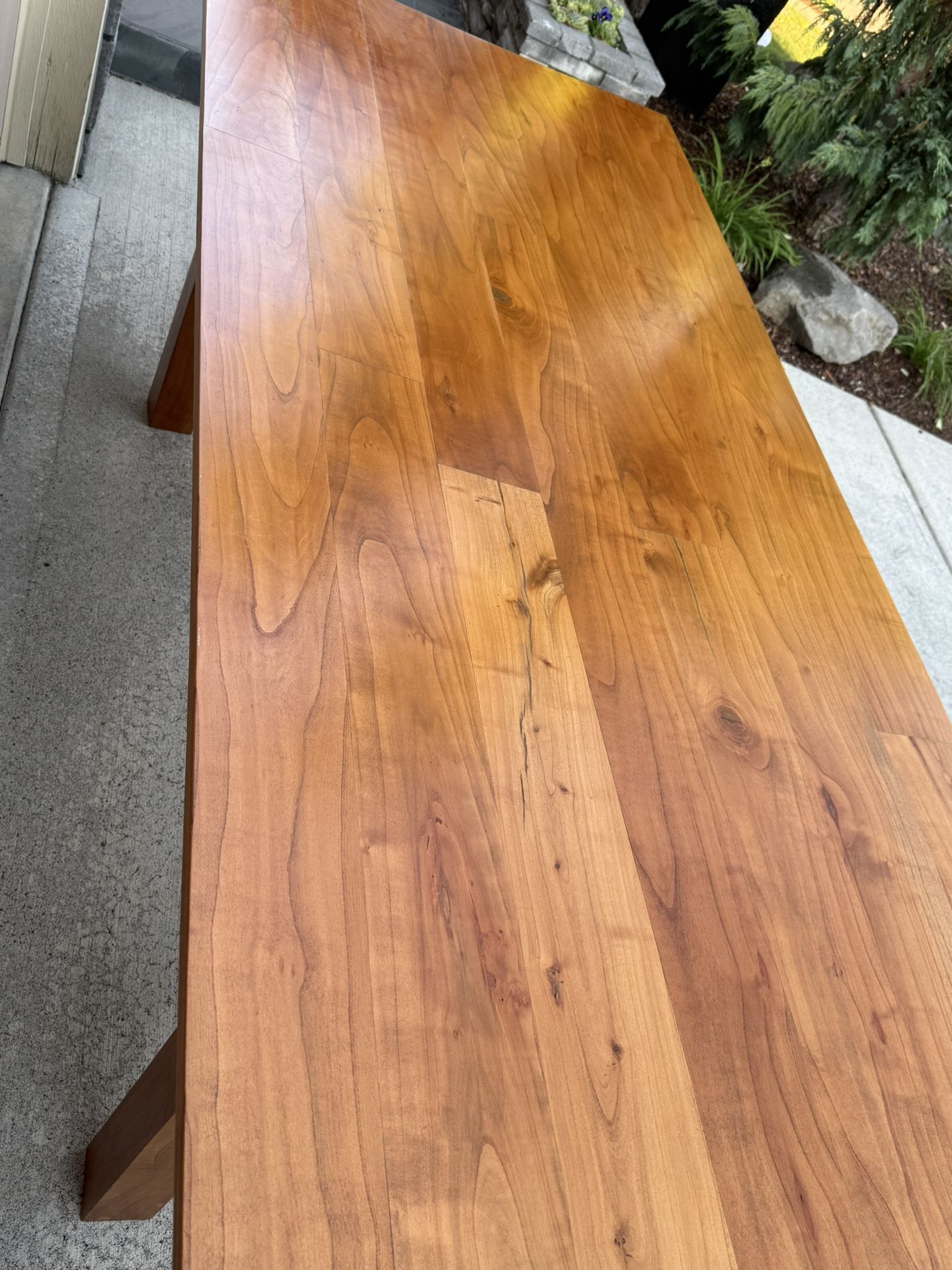 American Mission Solid Cherry Wood Dinning Table !!!