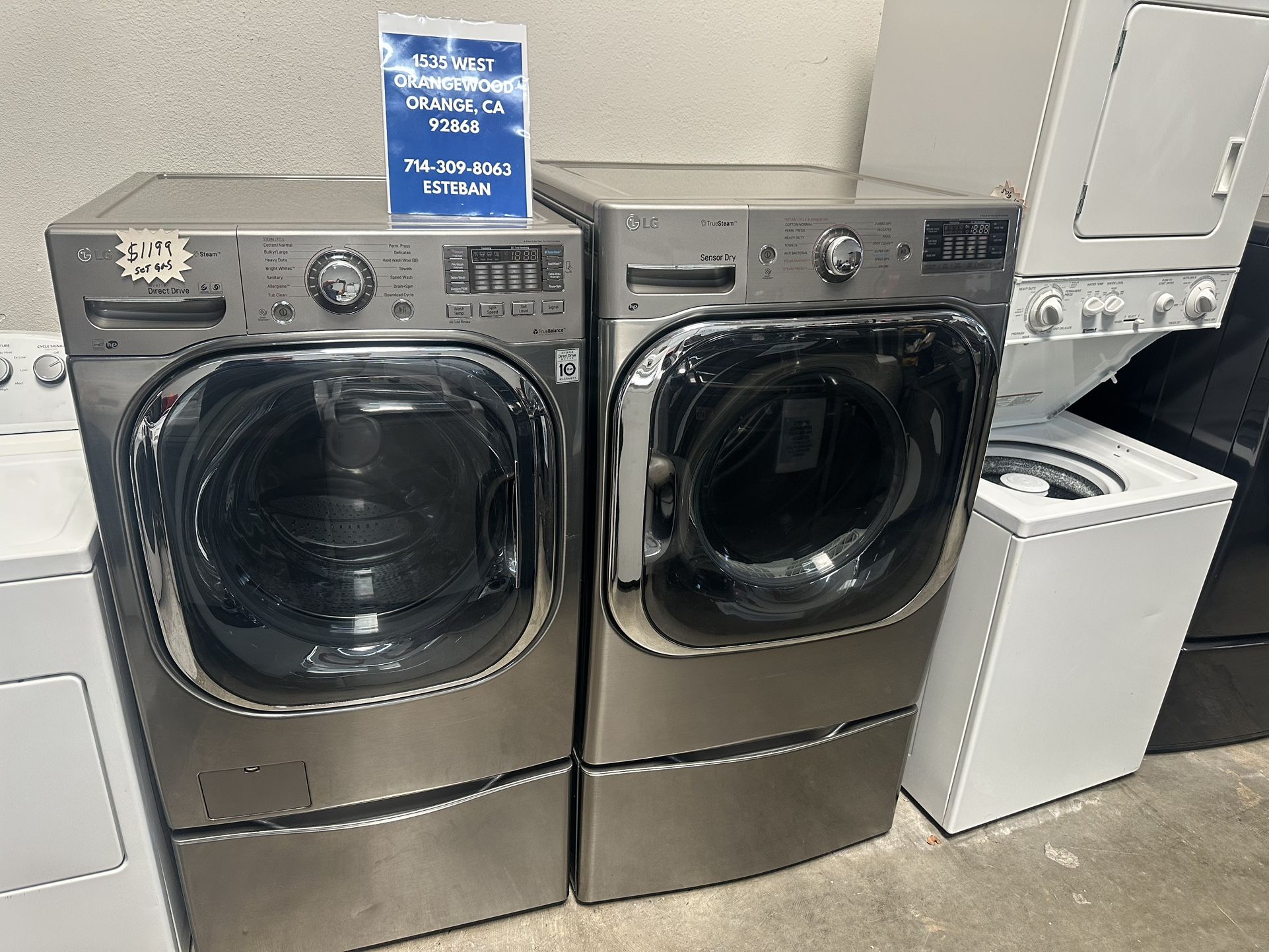 LG Washer And Gas Dryer With Pedestals