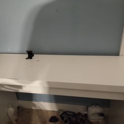 White Desk With Drawer 