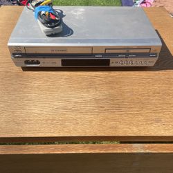 JVC VCR DVD Player