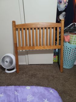 Twin Solid Wood Head Board