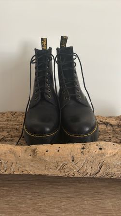 Dr. Marten Boots