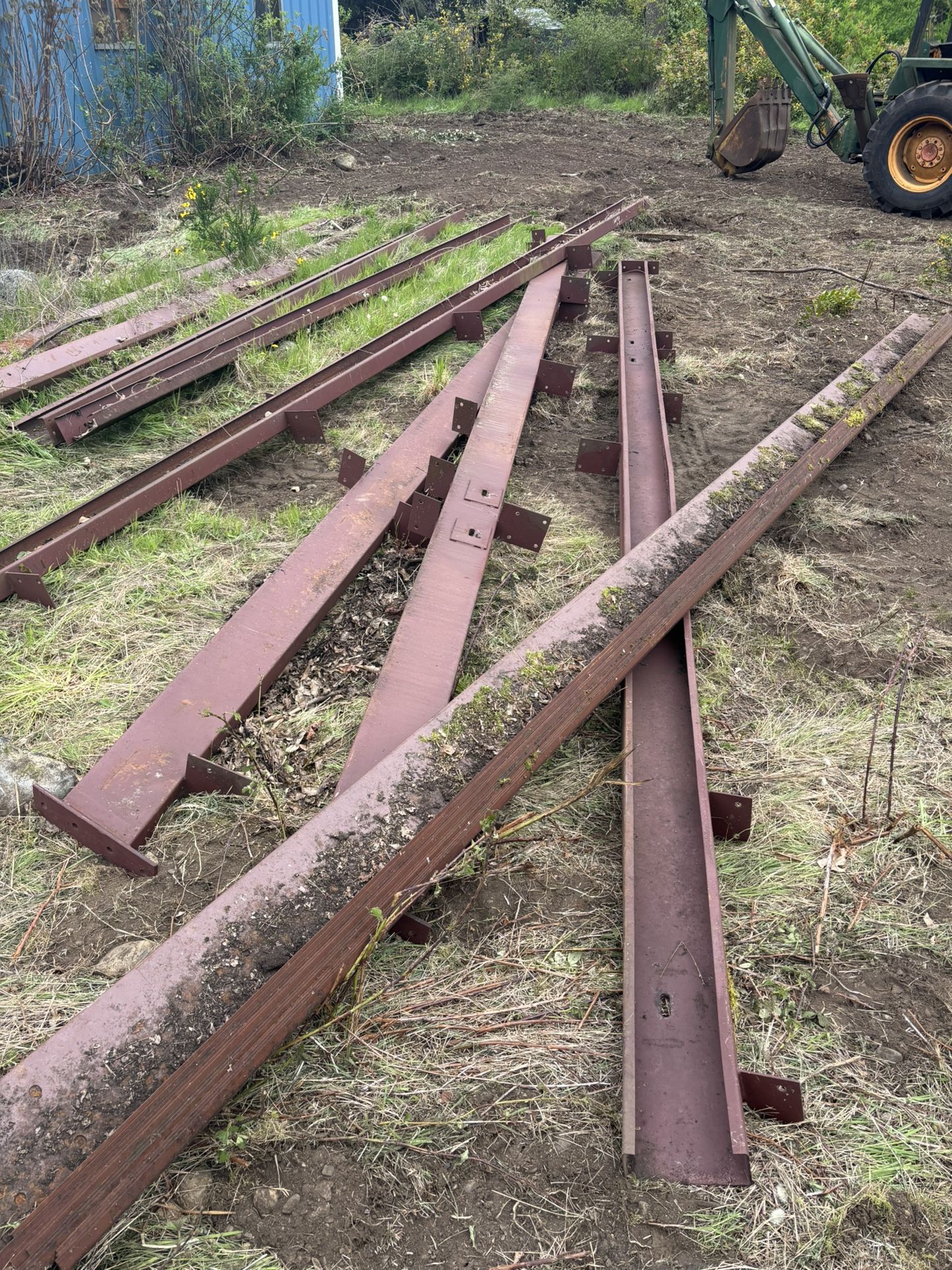 Red Iron Perlin