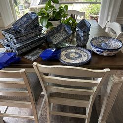 Temptations “Old World” Pattern Bakeware