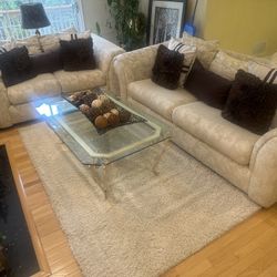 Elegant Sofa Set with Glass Coffee Table (Old Bridge/Matawan/South Amboy location)