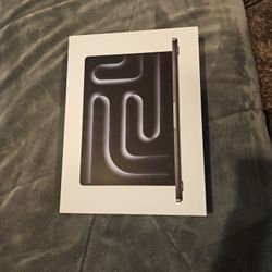 Apple MacBook Pro M4 Max 36gb 1TB