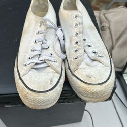 Women’s Chuck Taylor, Converse Size 8 1/2