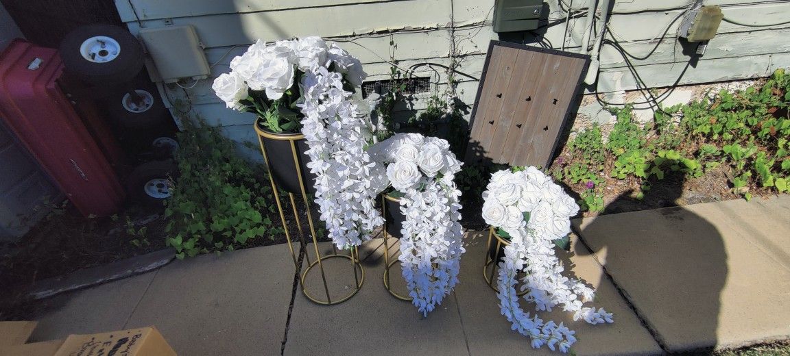 3 Tier Flower For Birthday Or Wedding