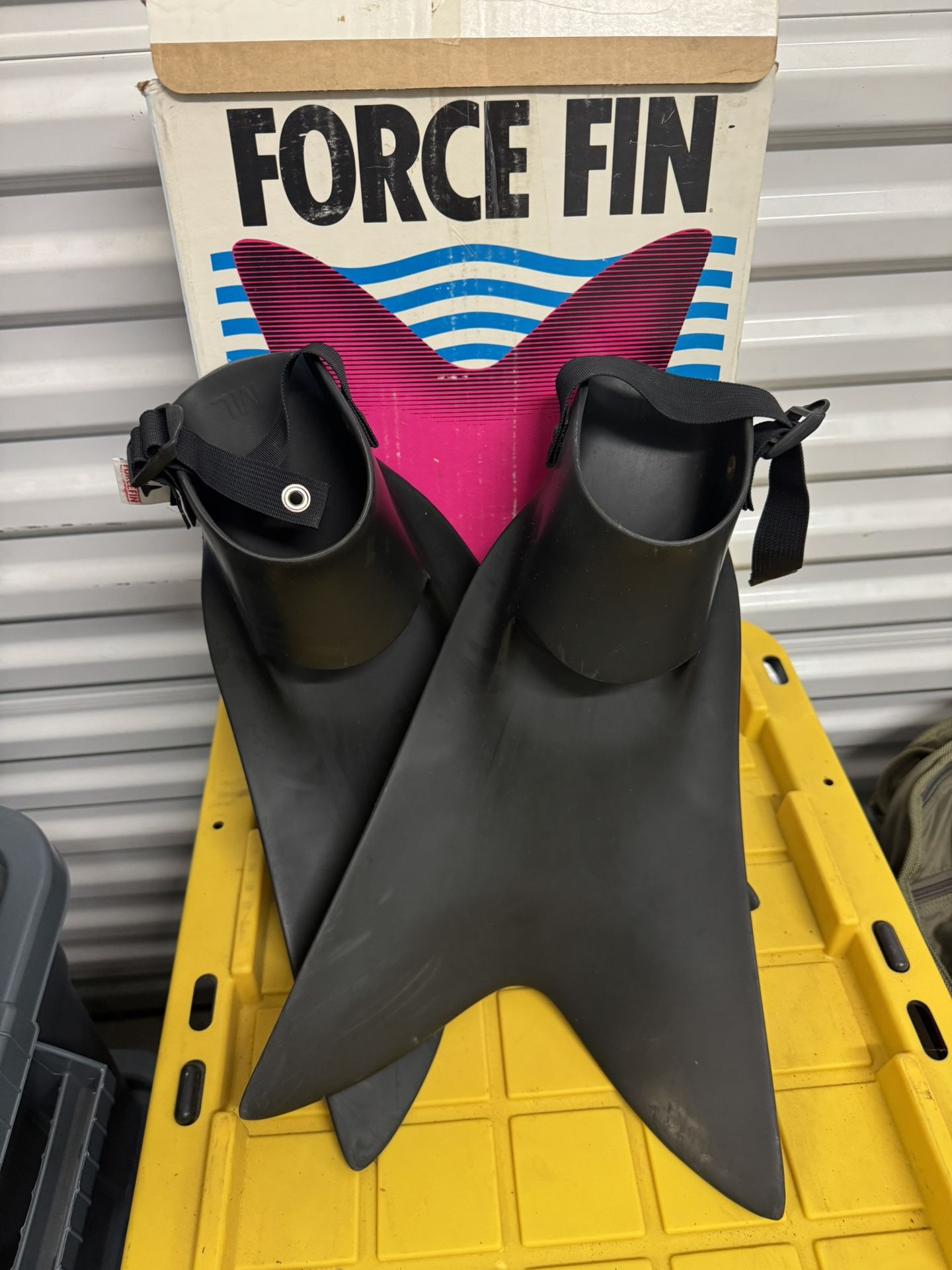 Force Fin Size ML Brand New With Box