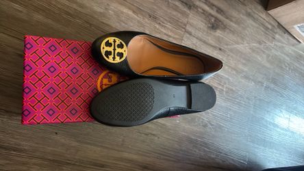 Tory burch