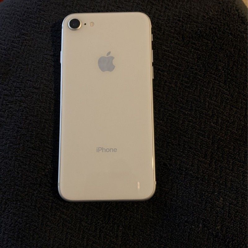 iPhone 8 64Gb Unlocked Good Condition like new