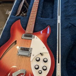 Rickenbacker 330 Electric Guitar Like New