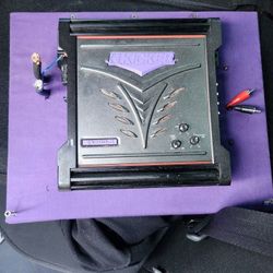 Kicker Amp