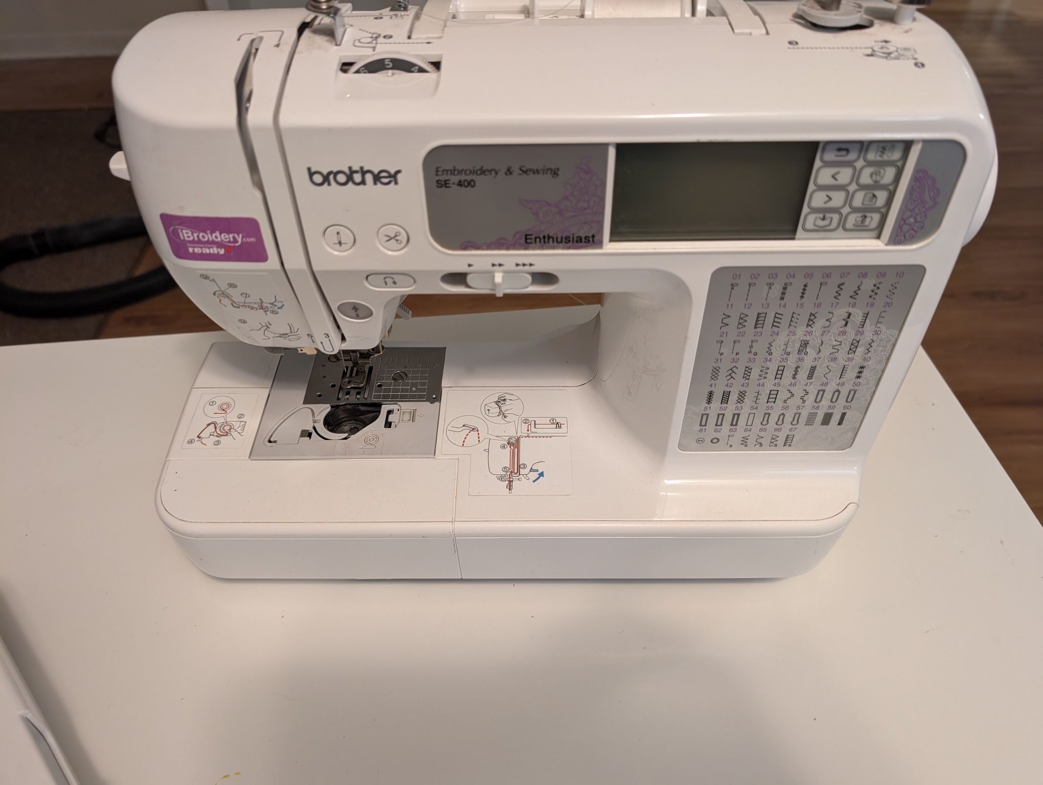 Brother SE-400 Sewing Machine