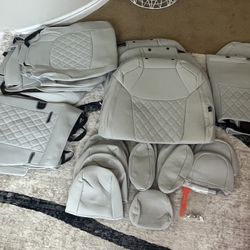New Giant Panda Seat Covers – Fits Toyota Sienna XLE 8-Pass (2021–2024)