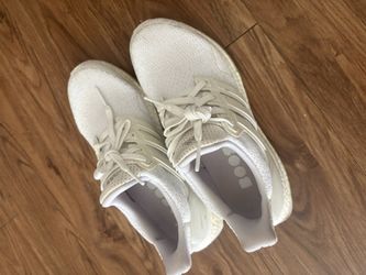 Adidas Ultra Boost White Size 6.5 Women